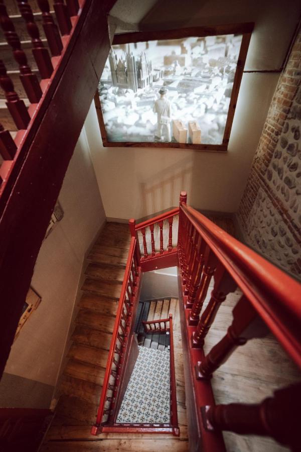 Albany Ancha Hotel Leon Exterior photo Staircase