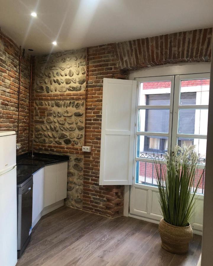 Albany Ancha Hotel Leon Exterior photo A kitchen in Madrid, Spain